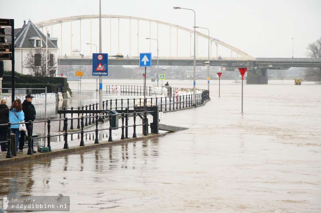 2011-01-14 Hoog water, Deventer 030 (1)